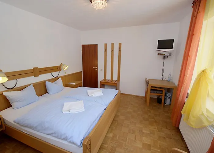 Hotel & Restaurant Eiserner Anton 3*